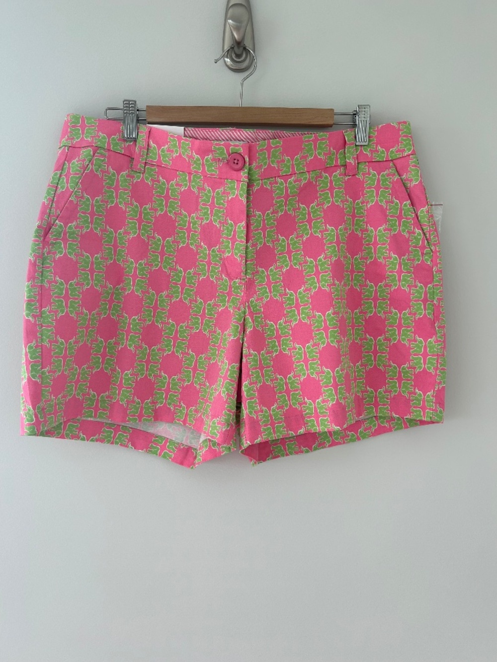 NWT Crown and Ivy Short Pink and Green Elephant Motif Sz 16